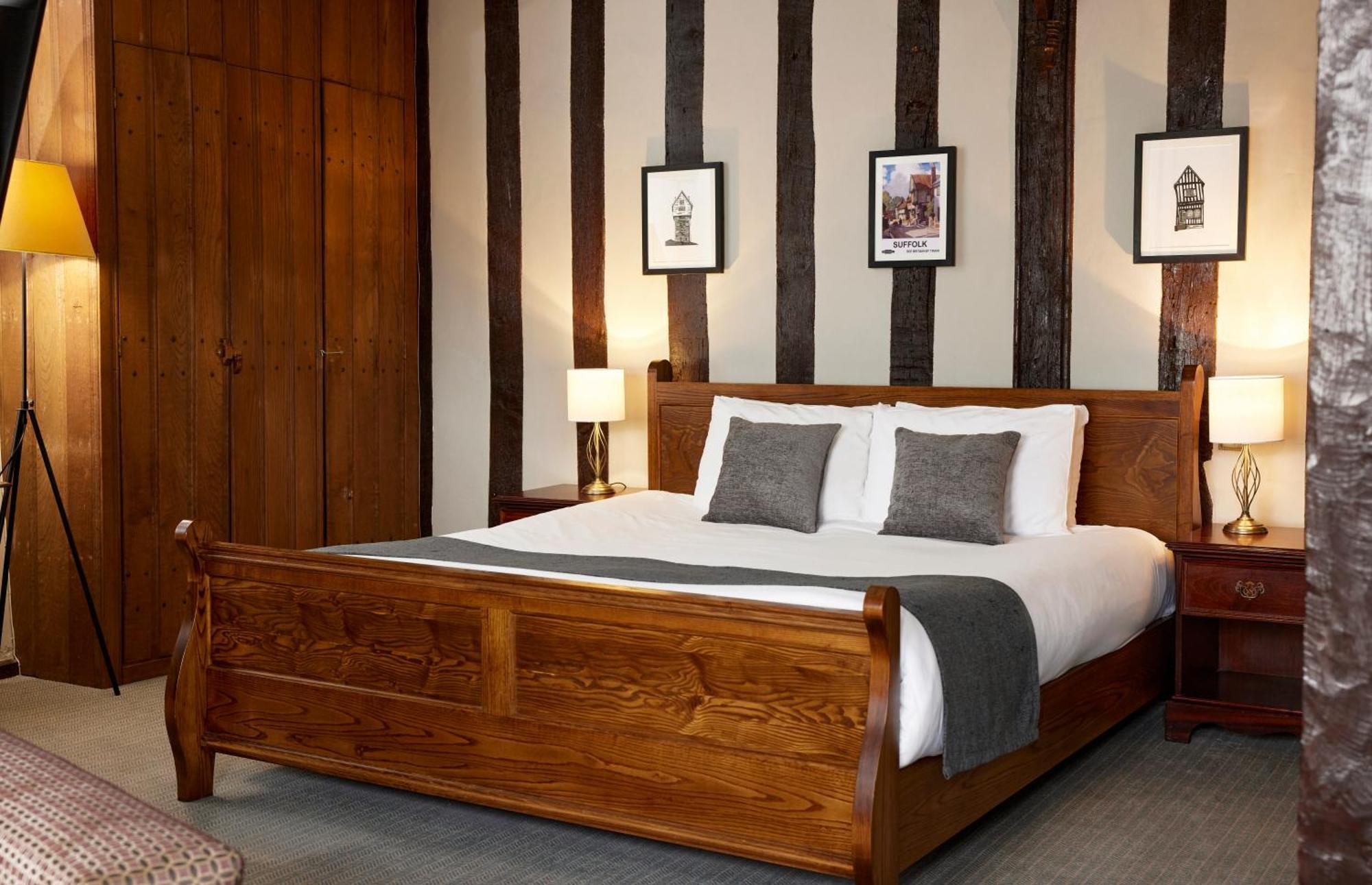לונג מלפורד Bull Hotel By Greene King Inns מראה חיצוני תמונה