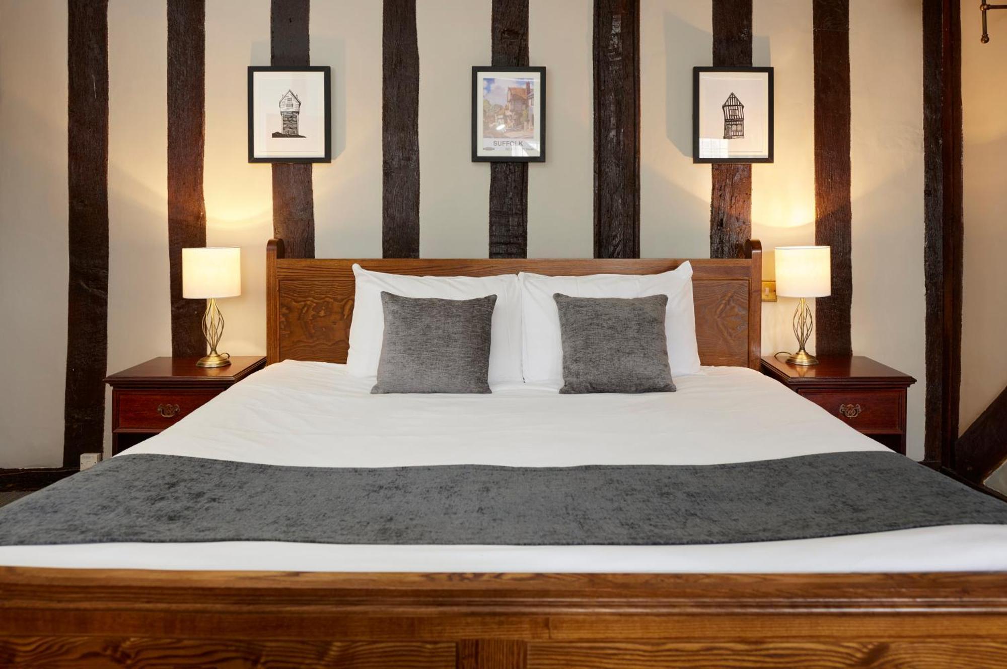 לונג מלפורד Bull Hotel By Greene King Inns מראה חיצוני תמונה