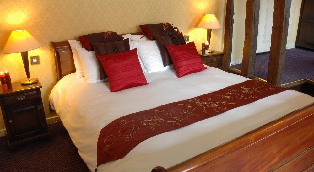 לונג מלפורד Bull Hotel By Greene King Inns מראה חיצוני תמונה